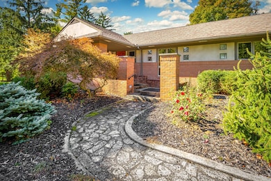 4375 Sawmill Road-4-FULL