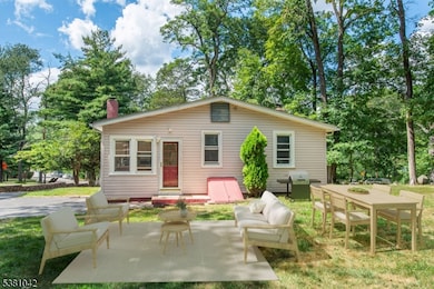 212 N Beverwyck Rd, Lake Hiawatha, NJ 07034 - photo 5