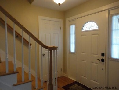 4 Huntleigh Dr, Albany, NY 12211 - photo 2