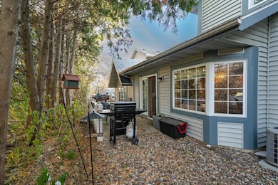 2607 Tuxedo Ln NW, Rochester, MN 55901 - photo 3