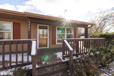 5489 Brobeck St, Flint, MI 48532 - photo 3