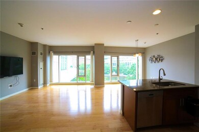 Waterplace unit 215, Providence, RI 02903 - photo 4