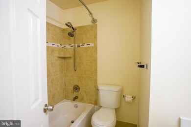 4513 Dabney Dr, Rockville, MD 20853 - photo 7