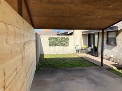 424 S Las Vegas Trail, Fort Worth, TX 76108 - photo 2