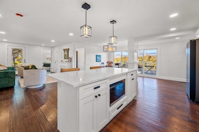 1091 Pucker St, Stowe, VT 05672 - photo 6