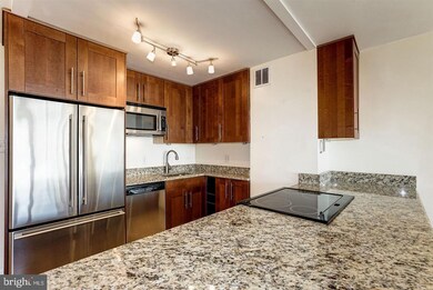 Riverside unit A615, Washington, DC 20024 - photo 3