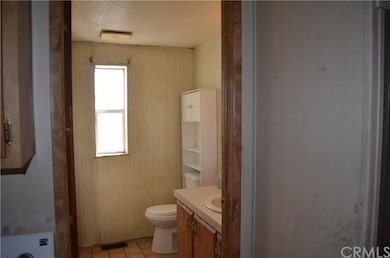 Hallway Main Bathroom
