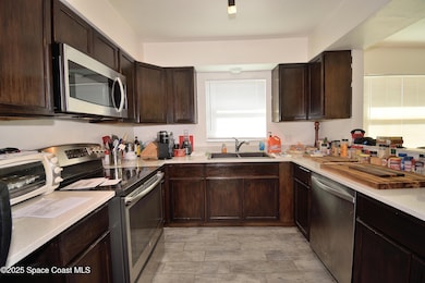 139 Woodland Ave, Cocoa Beach, FL 32931 - photo 3