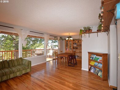 Living Room/Dining Room