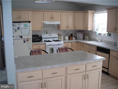 42 Charles Iii Dr, Glassboro, NJ 08028 - photo 5