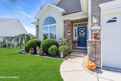 8 Ventnor Ct, Ocean Township, NJ 08758 - photo 5