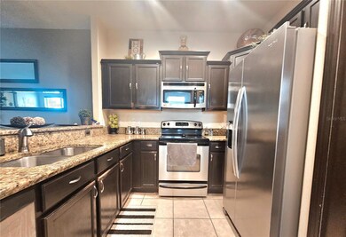 3162 Rodrick Cir, Orlando, FL 32824 - photo 7