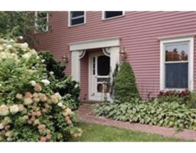 31 Tamarack Cir, Holden, MA 01520 - photo 2