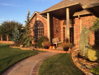 Landscaped entry
