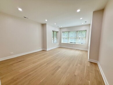 5852 N Artesian Ave unit 1, Chicago, IL 60659 - photo 2