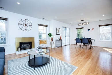 202 Gazebo Cir, Reading, MA 01867 - photo 6