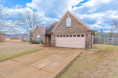 238217m_03-snapsold-screen-6210-Oxbourne