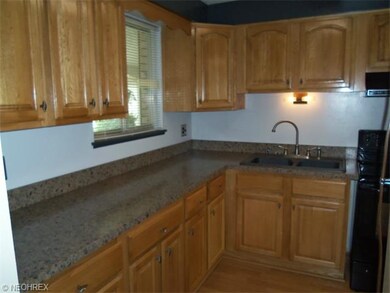 All appliances stay!