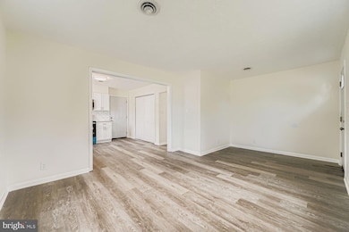 2542 Sycamore Ave, Sparrows Point, MD 21219 - photo 7