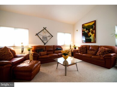 357 Peachtree Dr, Jenkintown, PA 19046 - photo 4