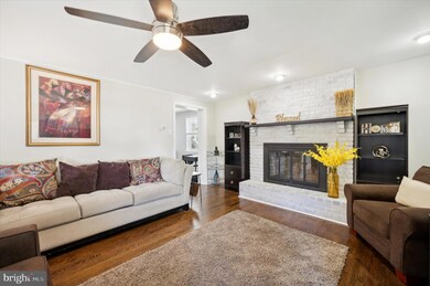 1679 Ward St, Marcus Hook, PA 19061 - photo 7