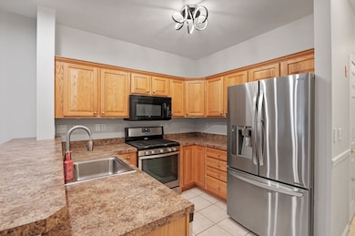 603 Alyssa Dr unit 603, Groveland, MA 01834 - photo 6