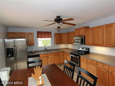 236 Asbury Rd, Pasadena, MD 21122 - photo 6