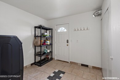 706 Norman St, Anchorage, AK 99504 - photo 6