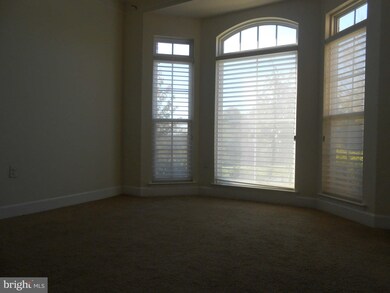 12805 Clarks Crossing Dr, Clarksburg, MD 20871 - photo 5