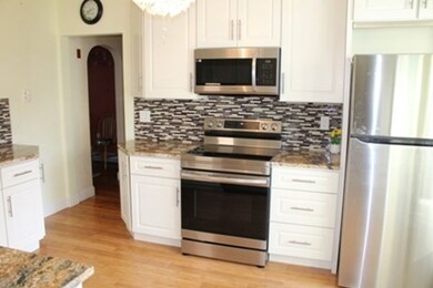 55 Bennett St, Chicopee, MA 01013 - photo 3