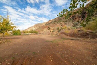 5.68 Acres 100 E, La Verkin, UT 84745 - photo 6
