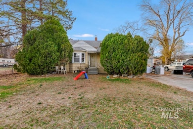 575 Sparks St N, Twin Falls, ID 83301 - photo 2