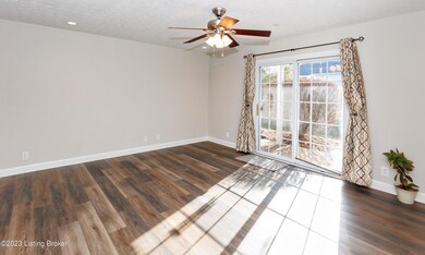 173 Central Blvd unit 20, Mount Washington, KY 40047 - photo 4