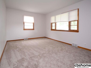 new carpet ,fresh paint