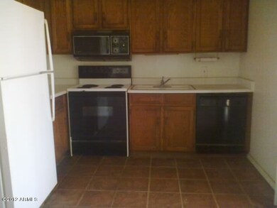 4339 E Colt Dr, Eloy, AZ 85131 - photo 4