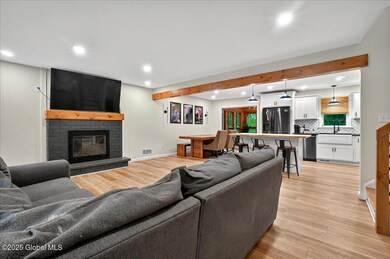 44-678 Riverview Rd-44