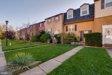 38 Englefield Square, Owings Mills, MD 21117 - photo 2