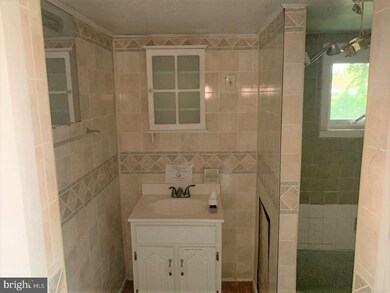 421 W 3rd St, Palmyra, NJ 08065 - photo 7