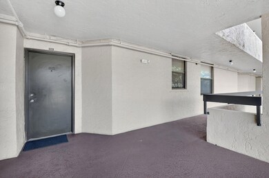 500 Egret Cir unit 8-306, Delray Beach, FL 33444 - photo 5