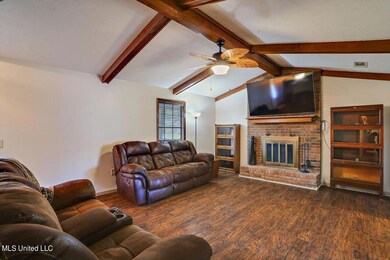08-2738 Sycamore Cove N