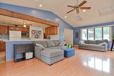 2 Temi Rd, Framingham, MA 01701 - photo 5