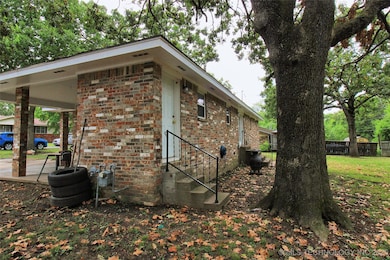 149 W Oak Hill Cir, Tahlequah, OK 74464 - photo 3