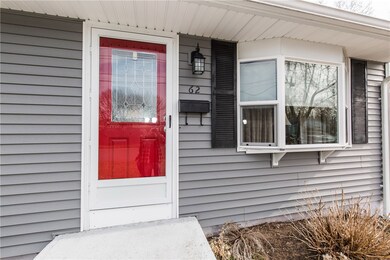 62 Hanover St, Warwick, RI 02886 - photo 2