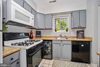 1015 Quincy St NE unit 1015, Washington, DC 20017 - photo 5