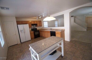 large eat in kitchen