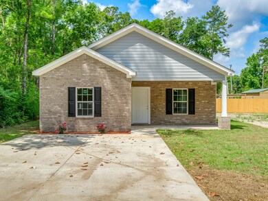 50 Paulette Dr, Crawfordville, FL 32327 - photo 2