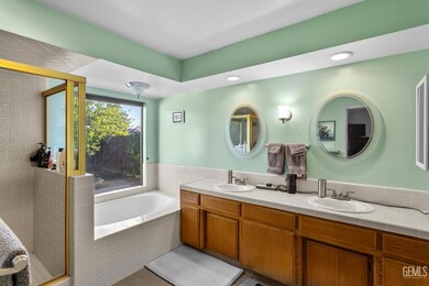 9800 Yarnell Ave, Bakersfield, CA 93312 - photo 4