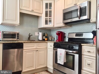 4504 Baker St unit 1, Philadelphia, PA 19127 - photo 4
