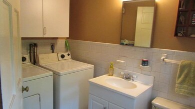 43 Chappiquiddick Road half bath and lau