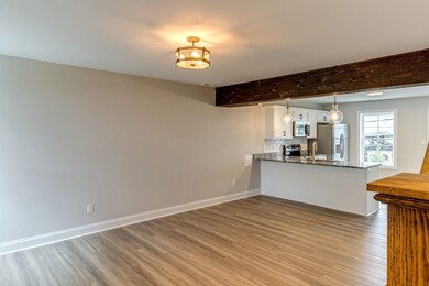 1008 S Beckett St unit C, Columbia, TN 38401 - photo 5